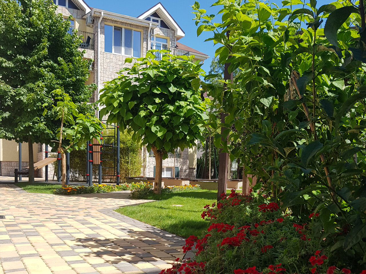 Гостевой дом Вилла Корсика Саки-24