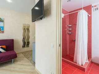 Гостевой дом Вилла Корсика Саки Стандартный трехместный номер-6