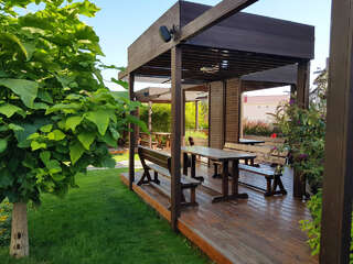 Гостевой дом Вилла Корсика Саки-4