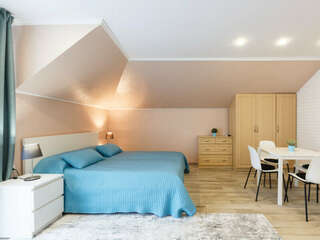 Гостевой дом Вилла Корсика Саки Улучшенный номер-студия-1